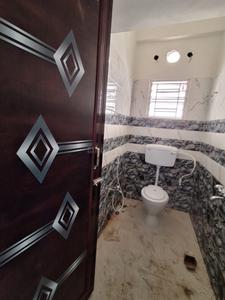 Bathroom Image of 848 Sq.ft 2 BHK Apartment / Flat for sale in Keshtopur Kolkata for Rs. 3646000