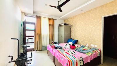 Bedroom Image of 1850 Sq.ft 3 BHK Apartment / Flat for sale in Peer Muchalla Zirakpur for Rs. 9000000