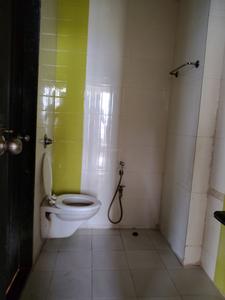Common Bathroom Image of 860 Sq.ft 2 BHK Apartment / Flat for sale in Kharghar Navi Mumbai for Rs. 8500000