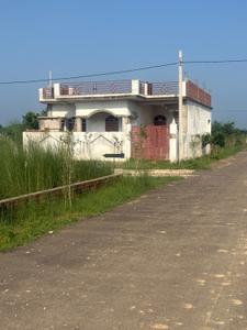 Image of 2000 Sq.ft 6 BHK Farm House for sale in Rahmatnagar, Lucknow for Rs. 4000000