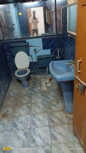 Bathroom Image of 3200 Sq.ft 3 BHK Duplex for rent in Silicon Indra, Indira Nagar Lucknow for Rs. 20000