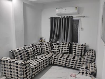 Hall Image of 488 Sq.ft 1 BHK Apartment / Flat for rent in Khatiwala Tank Indore for Rs. 16000