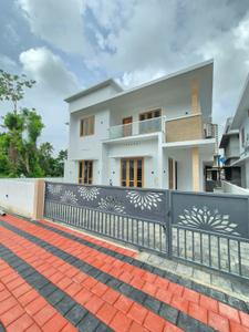 Image of 1500 Sq.ft 3 BHK Independent House for sale in Alangad, Kochi for Rs. 5500000