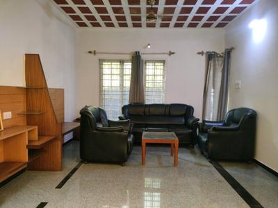 Living Room Image of 1800 Sq.ft 4 BHK Independent House for rent in Brookefield Bengaluru for Rs. 75000