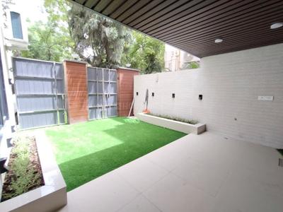 Balcony Image of 1545 Sq.ft 3 BHK Apartment / Flat for sale in DDA Yamuna Apartment, Vasant Kunj New Delhi for Rs. 41000000