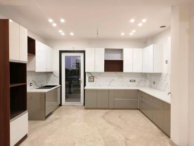 Kitchen Image of 2700 Sq.ft 4 BHK Builder Floor for rent in Sector 83 Gurgaon for Rs. 47000