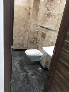 Bathroom Image of 1000 Sq.ft 4 BHK Builder Floor for sale in Rajinder Nagar New Delhi for Rs. 22200000