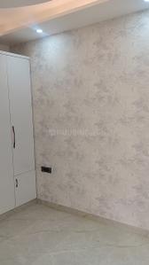 Bedroom Image of 990 Sq.ft 3 BHK Builder Floor for sale in Laxmi Nagar New Delhi for Rs. 15000000