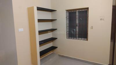 Bedroom Image of 650 Sq.ft 2 BHK Independent House for rent in Vettuvankani Chennai for Rs. 16000