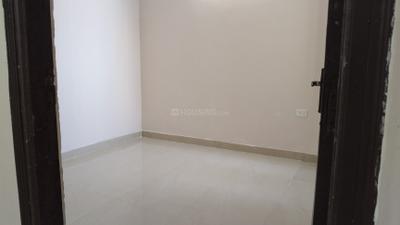 Bedroom Image of 835 Sq.ft 2 BHK Apartment / Flat for rent in NBCC Golf Homes, Noida Extension Greater Noida for Rs. 17000