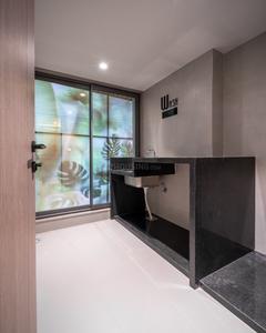 Kitchen Image of 2800 Sq.ft 4 BHK Apartment / Flat for sale in Vesu Surat for Rs. 19300000