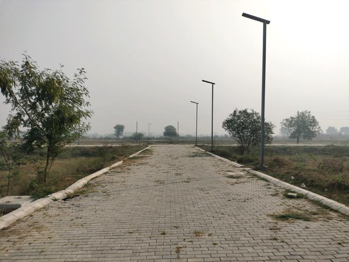 Adore Smart City Main Image 1