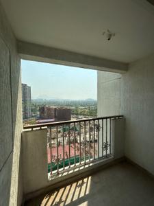 Balcony Image of 670 Sq.ft 1 BHK Apartment / Flat for rent in Lodha Palava Premier, Dombivli East Thane for Rs. 17000