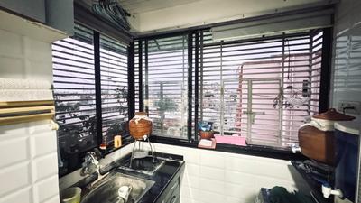 Kitchen Image of 945 Sq.ft 2 BHK Apartment / Flat for sale in Simandhar Enclave, Ghatlodiya Ahmedabad for Rs. 5800000