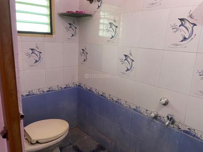 Bathroom Image of 1061 Sq.ft 2 BHK Apartment / Flat for sale in Selaiyur Chennai for Rs. 6300000