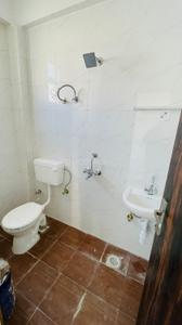 Bathroom Image of 1389 Sq.ft 3 BHK Apartment / Flat for rent in Trehan Vivanta Residences, Dheeriyawas Bhiwadi for Rs. 9500
