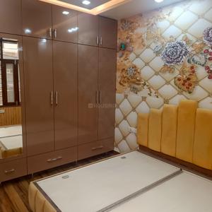 Bedroom Image of 1350 Sq.ft 3 BHK Builder Floor for sale in  Maurya Enclave, Pitampura New Delhi for Rs. 30000000