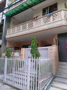 Building Image of 1440 Sq.ft 3 BHK Builder Floor for rent in Mukherjee Nagar New Delhi for Rs. 39000