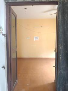 Main Entrance Image of 2200 Sq.ft 6 BHK Apartment / Flat for rent in Purba Barisha Kolkata for Rs. 60000