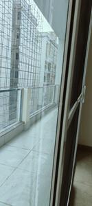 Balcony Image of 2310 Sq.ft 4 BHK Apartment / Flat for rent in Wave Veridia, Wave City Ghaziabad for Rs. 75000