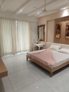 Bedroom Image of 1850 Sq.ft 3 BHK Apartment / Flat for sale in Kothrud Pune for Rs. 23500000