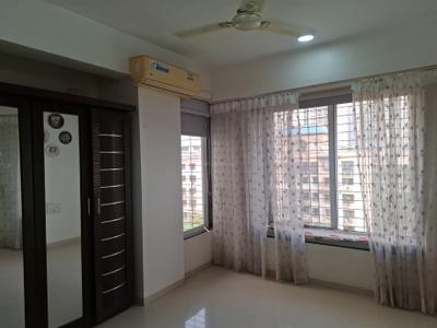 Bedroom Image of 910 Sq.ft 2 BHK Apartment / Flat for rent in Lodha Paradise, Thane West Thane for Rs. 43000
