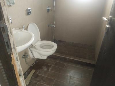 Image of 975 Sq.ft 2 BHK Apartment / Flat for sale in Aishwarya Apartment, Santacruz East, Mumbai for Rs. 20000000