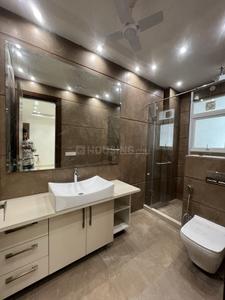 Bathroom Image of 2430 Sq.ft 3.5 BHK Builder Floor for sale in Sector 27 Gurgaon for Rs. 28000000