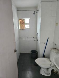 Bathroom Image of 1686 Sq.ft 3 BHK Apartment / Flat for sale in South City, Prince Anwar Shah Connector Kolkata for Rs. 25000000