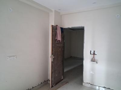 Bedroom Image of 980 Sq.ft 2 BHK Apartment / Flat for sale in GCM Gomati Apartment, Sector 49 Noida for Rs. 4600006