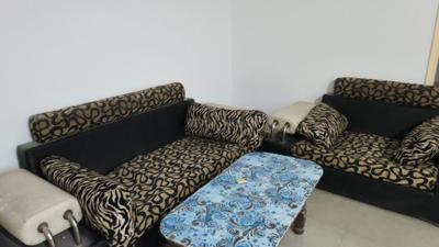 Living Room Image of 745 Sq.ft 2 BHK Apartment / Flat for sale in Breez Global Heights, Sector 33 Sohna for Rs. 5500000