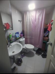 Bathroom Image of 1260 Sq.ft 3 BHK Apartment / Flat for sale in KG Signature City, Maduravoyal Chennai for Rs. 9000000