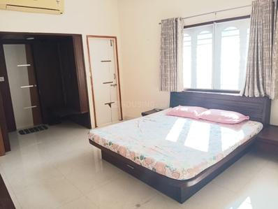 Bedroom Image of 2900 Sq.ft 3 BHK Duplex for rent in New Alkapuri Vadodara for Rs. 35000