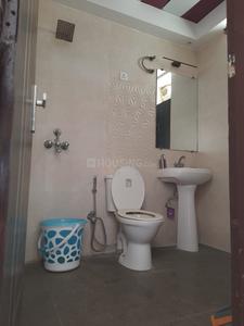 Bathroom Image of 1200 Sq.ft 2.5 BHK Apartment / Flat for sale in Puri Pratham, Sector 84 Faridabad for Rs. 12000000