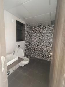 Bathroom Image of 2900 Sq.ft 4.5 BHK Apartment / Flat for rent in Bramha The Collection, Wadgaon Sheri Pune for Rs. 120000