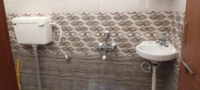 Bathroom Image of 550 Sq.ft 1 BHK Independent House for rent in Kusnoor Gulbarga for Rs. 7000