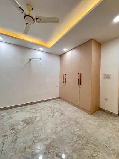 Vikaspuri Main Image 1