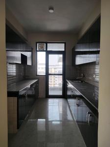 Kitchen Image of 2100 Sq.ft 4 BHK Apartment / Flat for rent in CGEWHO Kendriya Vihar, Phi II Greater Noida for Rs. 29500