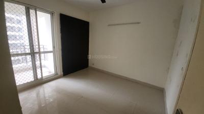 Bedroom Image of 950 Sq.ft 2 BHK Apartment / Flat for rent in Jaypee Kosmos, Sector 134 Noida for Rs. 23999