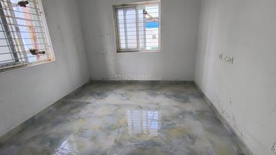 Bedroom Image of 906 Sq.ft 2 BHK Apartment / Flat for sale in Selaiyur Chennai for Rs. 7700000