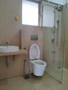 Common Bathroom Two Image of 2000 Sq.ft 3 BHK Apartment / Flat for sale in Thane West Thane for Rs. 34000000