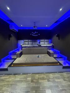 Image of 4500 Sq.ft 4 BHK Villa for sale in Goyal Arcus, Shela, Ahmedabad for Rs. 62500000