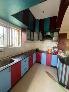 Kitchen Image of 1300 Sq.ft 2 BHK Builder Floor for rent in Murugeshpalya Bengaluru for Rs. 42000