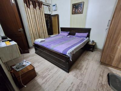 Bedroom Image of 1850 Sq.ft 3 BHK Builder Floor for sale in Hari Nagar New Delhi for Rs. 15500000