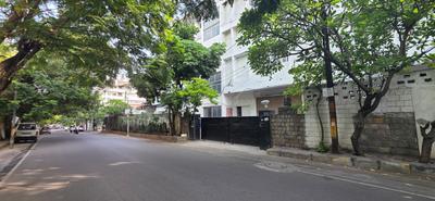 Image of 18000 Sq.ft 12 BHK Independent House for sale in Amberpet, Hyderabad for Rs. 400000000