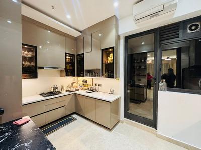 Kitchen Image of 3501 Sq.ft 4 BHK Apartment / Flat for sale in County 107, Sector 107 Noida for Rs. 95000000