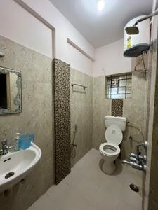 Bathroom Image of 1080 Sq.ft 2 BHK Apartment / Flat for rent in Mahaveer Orchids, Choodasandra Bengaluru for Rs. 35000