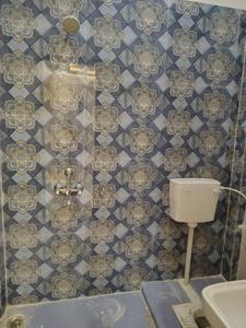 Bathroom Image of 600 Sq.ft 2 BHK Independent House for rent in Adhar Khera Lucknow for Rs. 12000