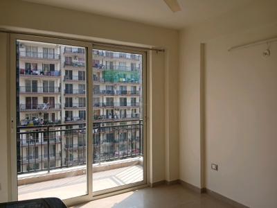 Bedroom Image of 900 Sq.ft 3 BHK Apartment / Flat for sale in ROF Amaltas by ROF Group, Sector 102 Gurgaon for Rs. 9000000