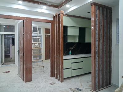 Living Room Image of 1000 Sq.ft 2 BHK Apartment / Flat for sale in Sector 72 Noida for Rs. 4200000